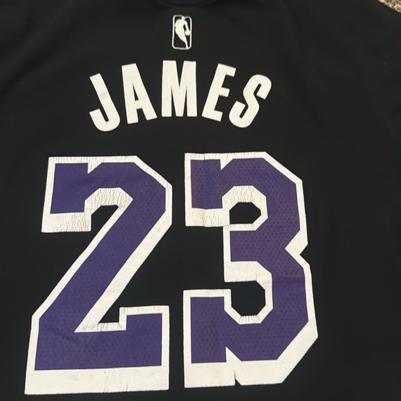 Nike Lebron James Jersey T-Shirt - Picture 3 of 4